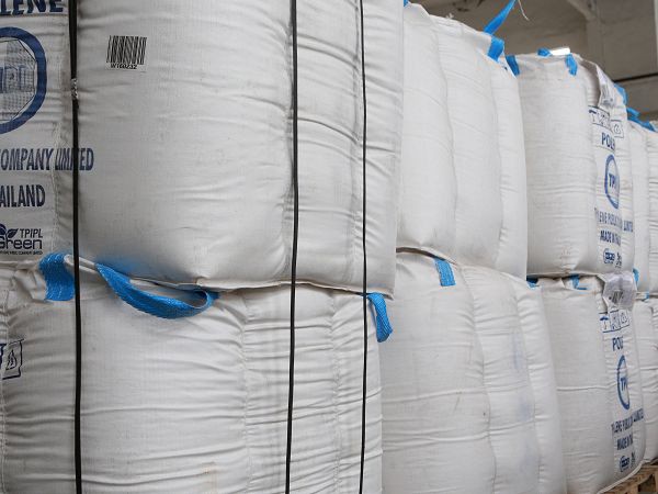 974a69c6-b053-40ca-af88-f6b489bdf5a9001 974a69c6-b053-40ca-af88-f6b489bdf5a9001